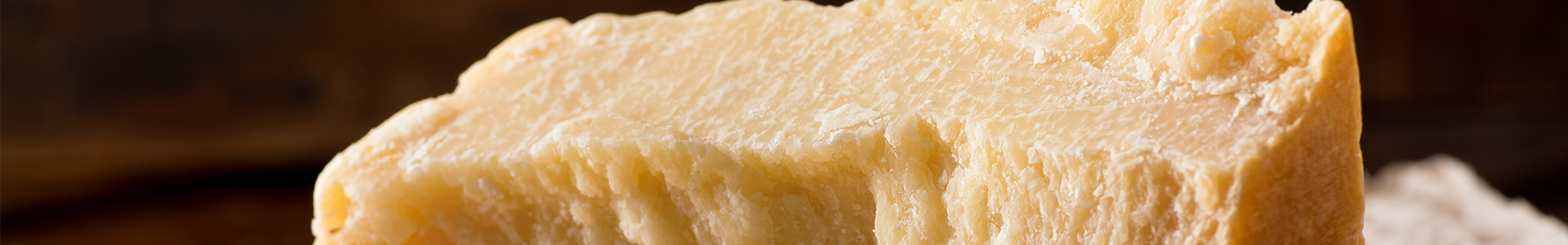Parmigiano Reggiano extra long ageing